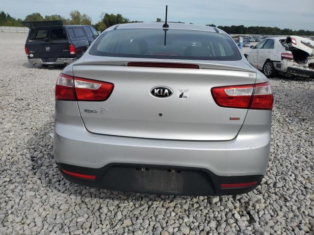 Sedans KIA RIO 2013 Srebrny