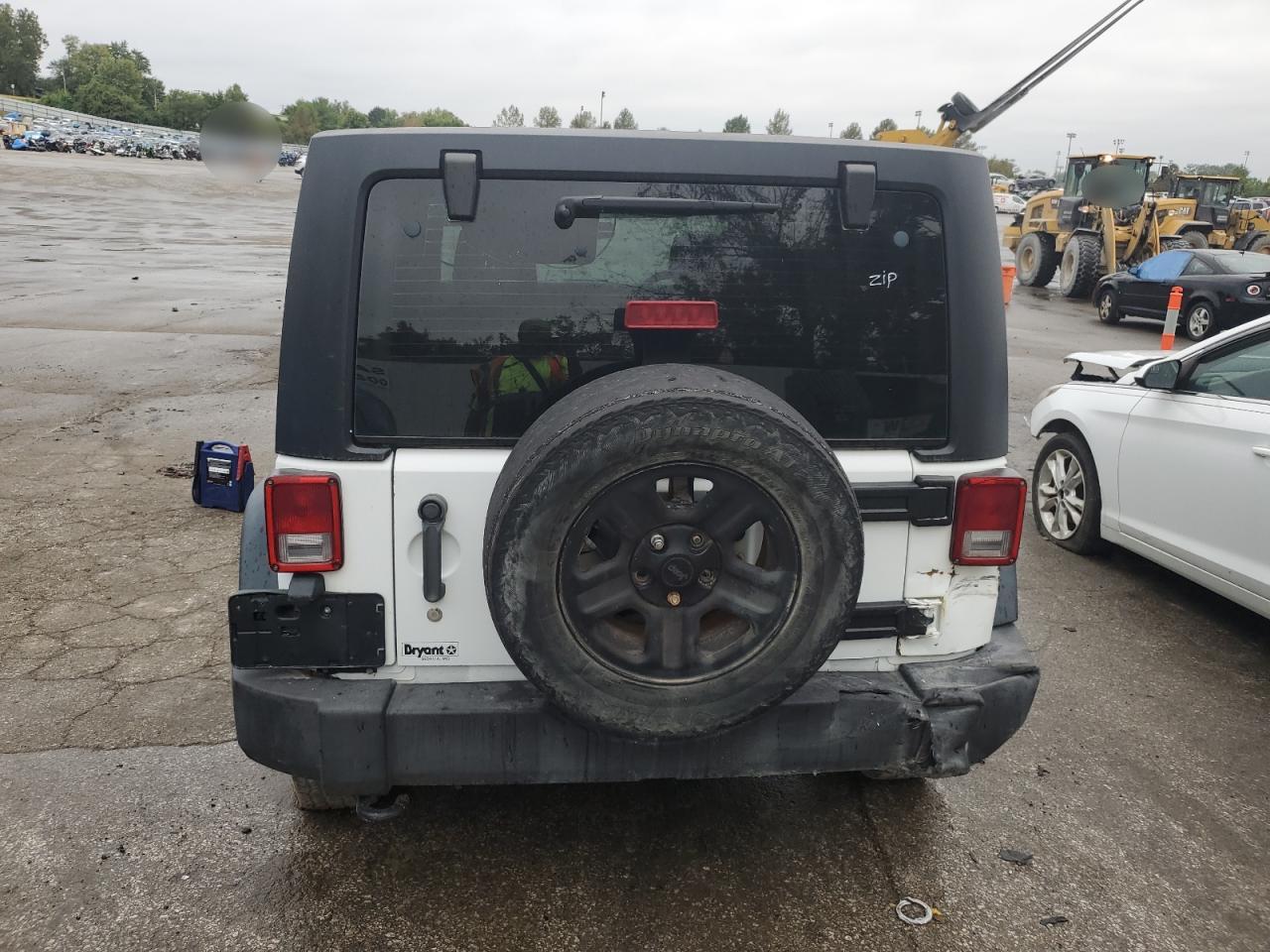 1C4BJWKG3GL245483 2016 Jeep Wrangler Unlimited Sport