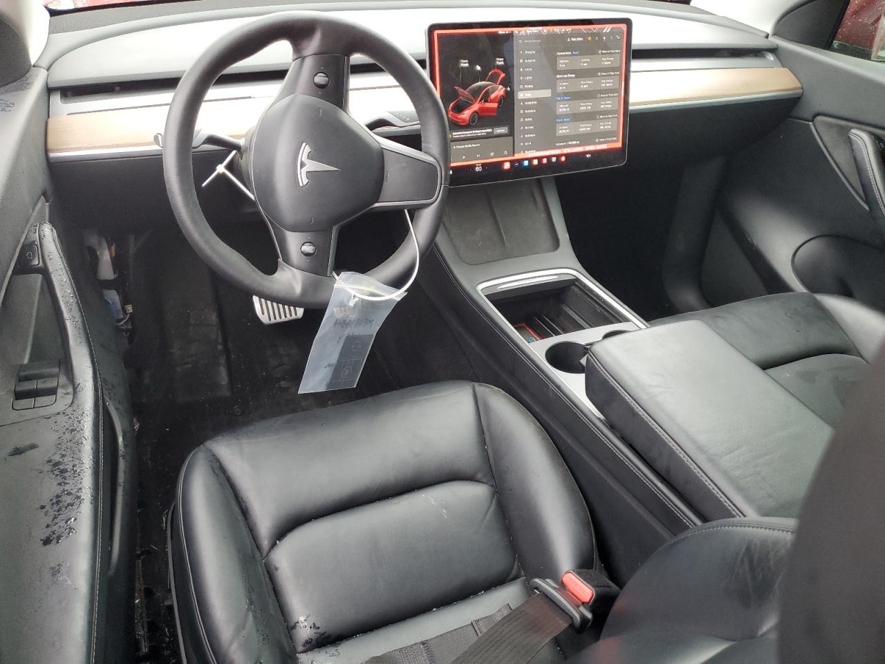 5YJYGDEE8MF193354 2021 Tesla Model Y