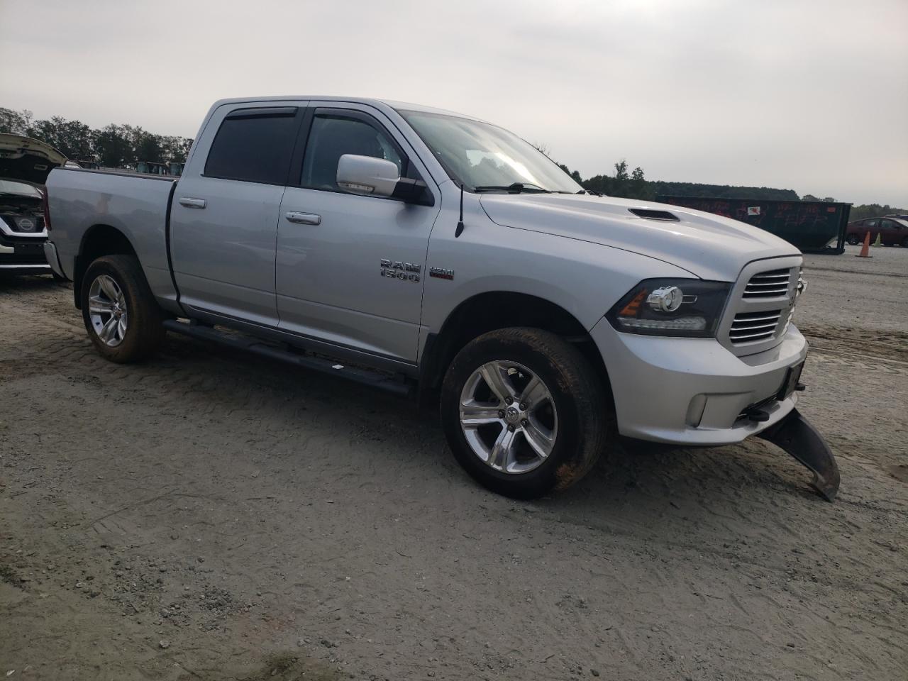 2017 RAM 1500 - Image 4