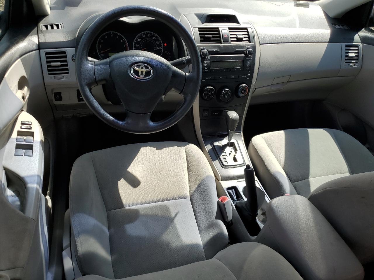 VIN 5YFBU4EE0DP124483 2013 TOYOTA COROLLA no.8