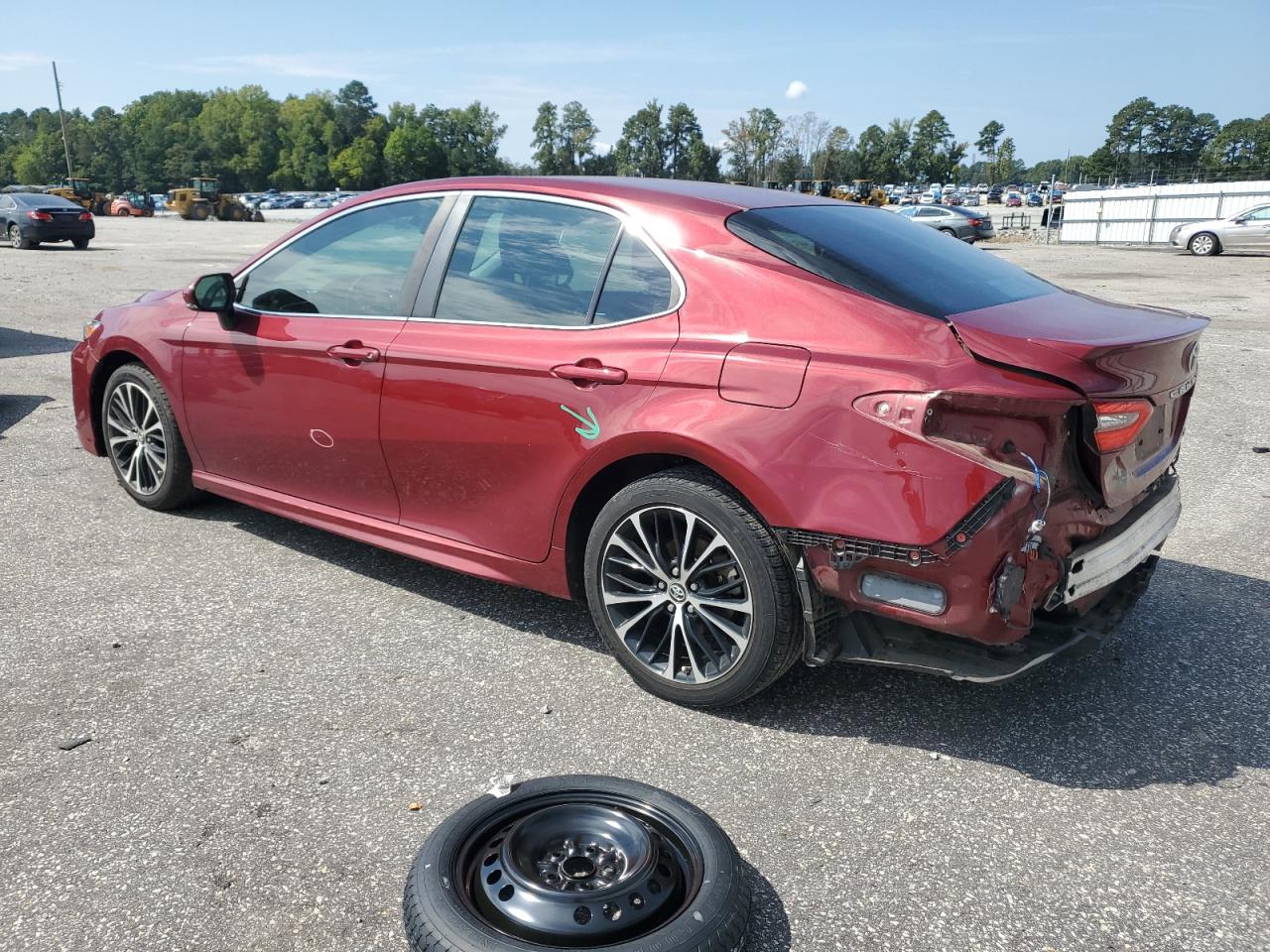 4T1B11HK7JU544499 2018 TOYOTA CAMRY - Image 2