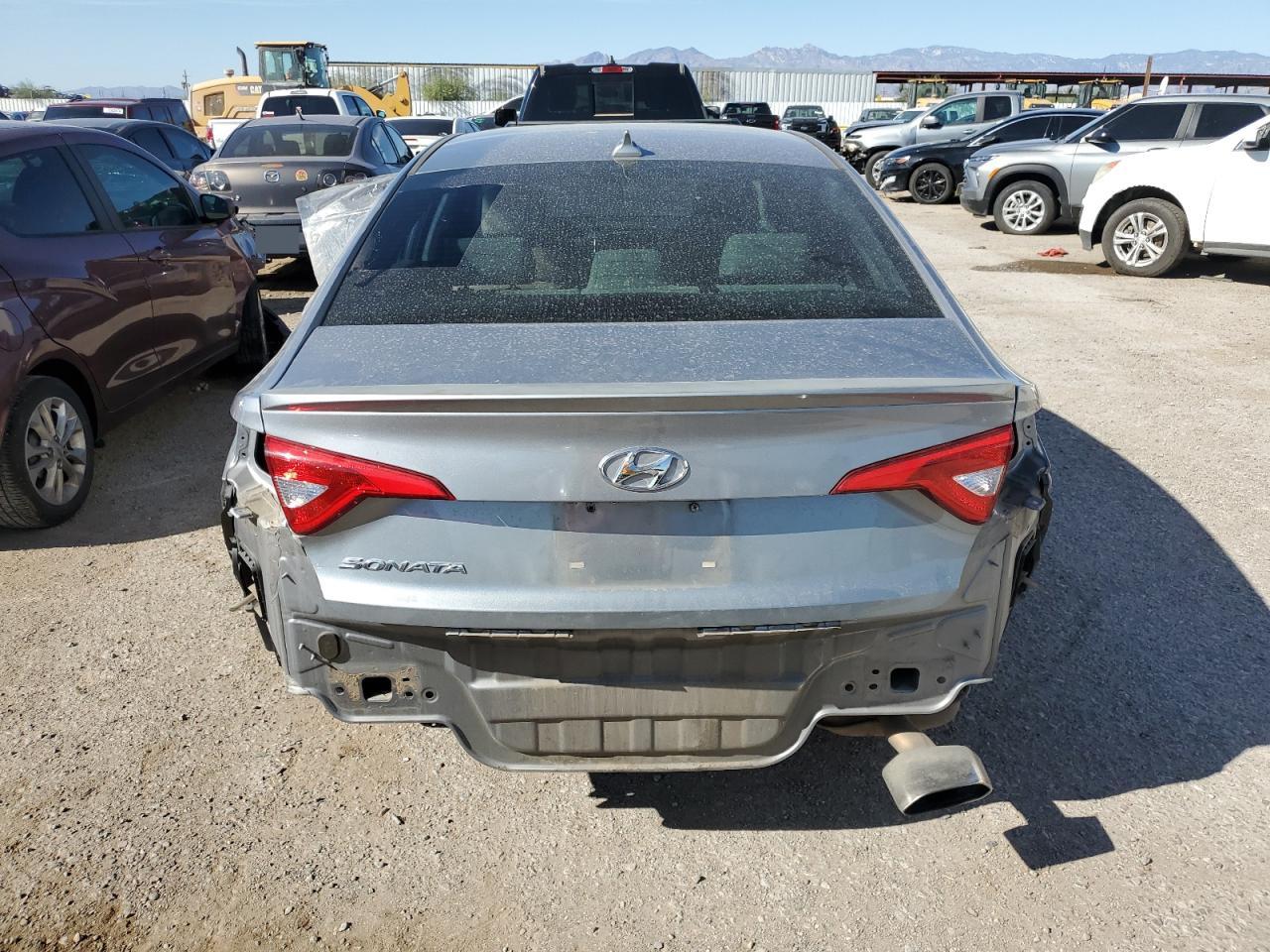 2017 Hyundai Sonata Se VIN: 5NPE24AFXHH589826 Lot: 72767314