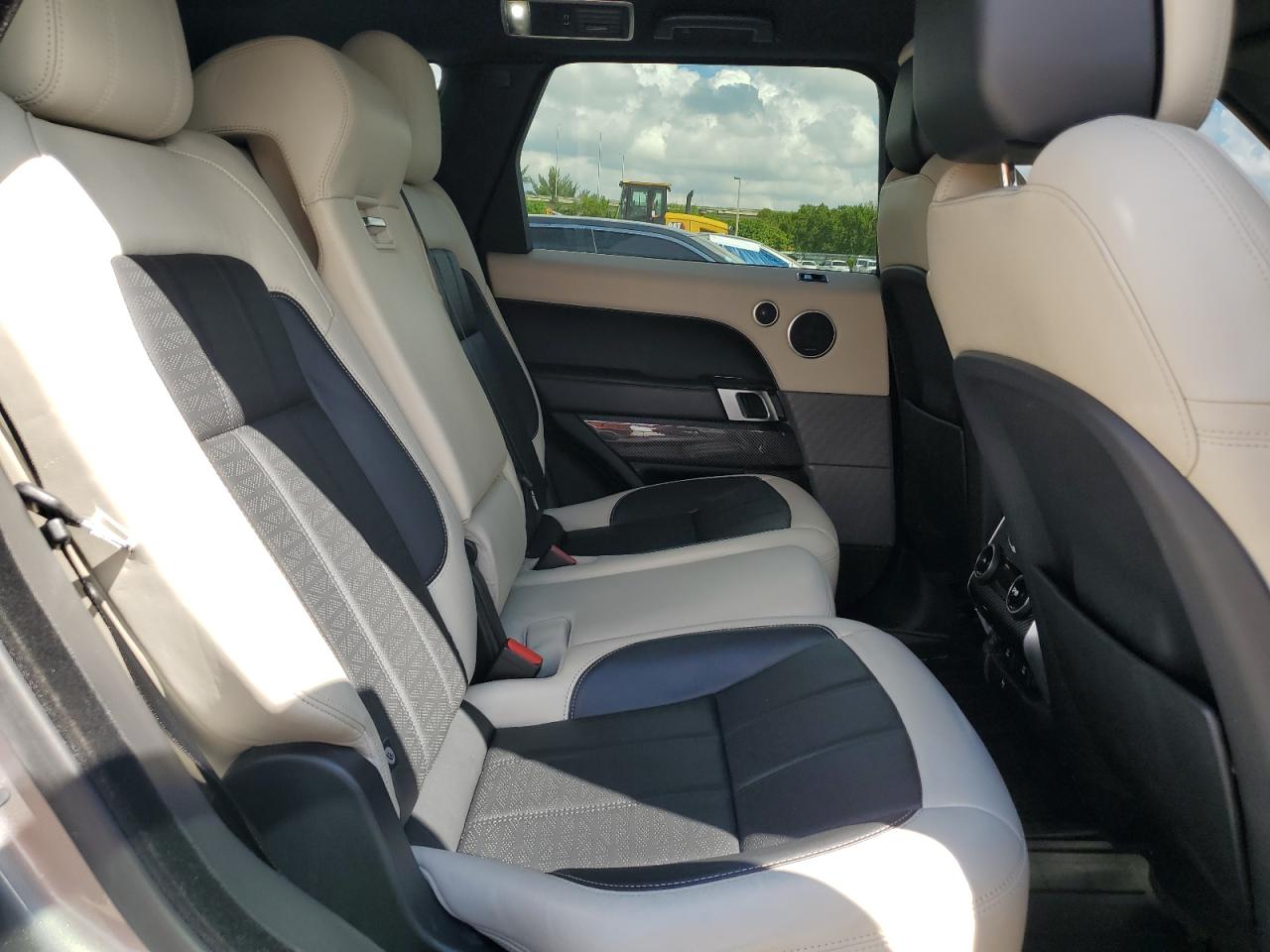 2018 Land Rover Range Rover Sport Autobiography Dynamic VIN: SALWV2RE9JA197468 Lot: 72288274