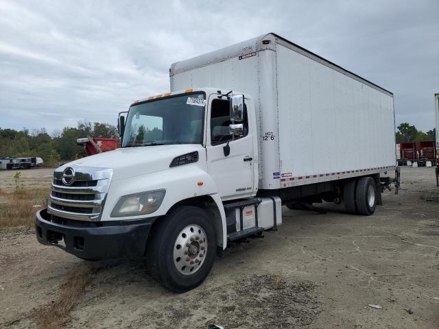 2017 Hino 258/268  na sprzedaż w Ellwood City, PA - Minor Dent/Scratches