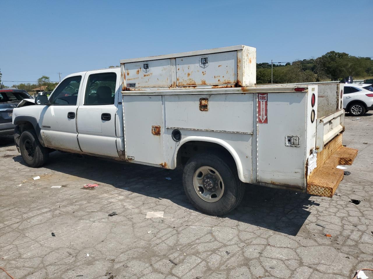 2004 Chevrolet Silverado C2500 Heavy Duty VIN: 1GBHC23U34F136540 Lot: 70823844