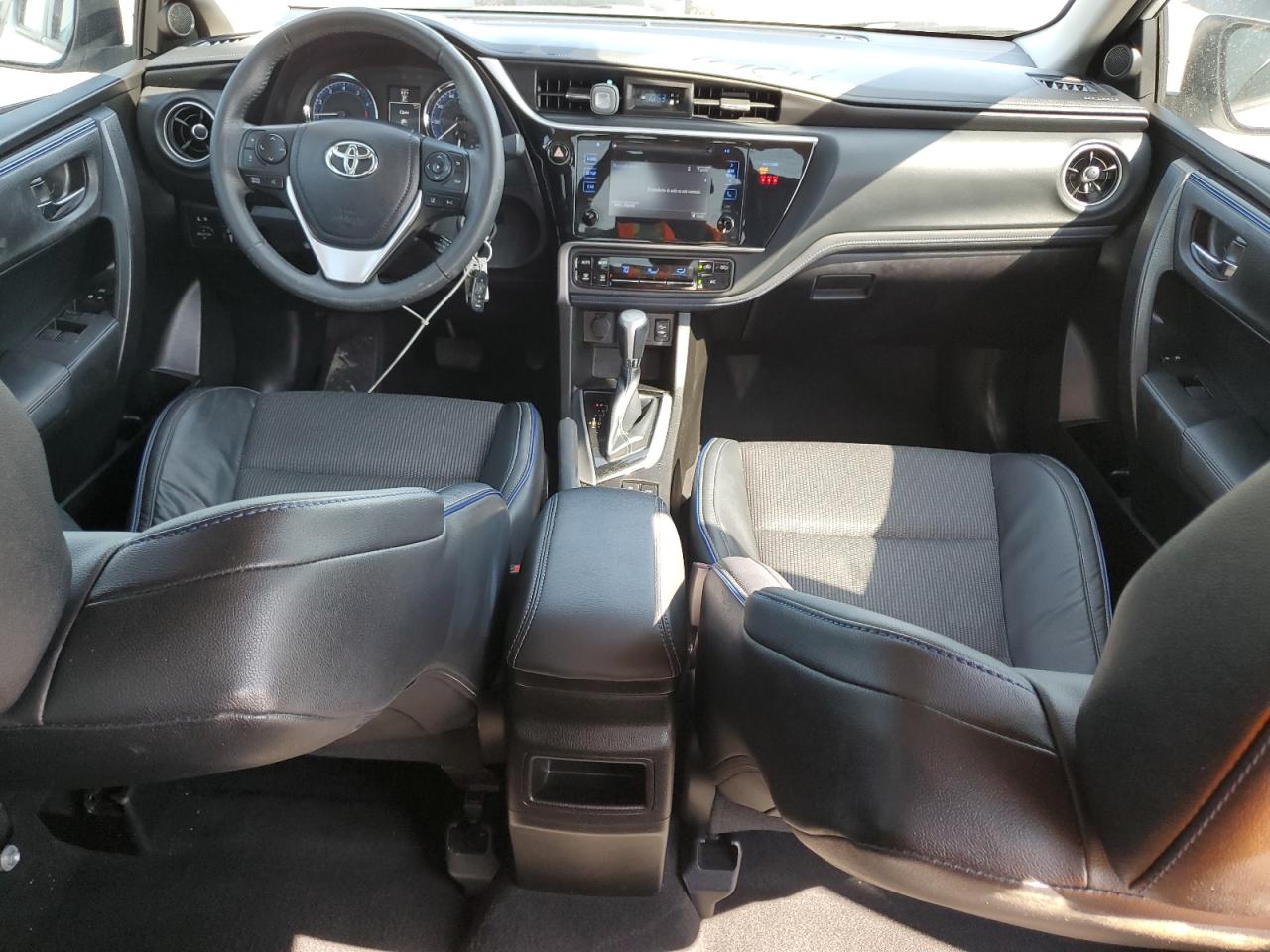 5YFBURHE0JP824881 2018 Toyota Corolla L