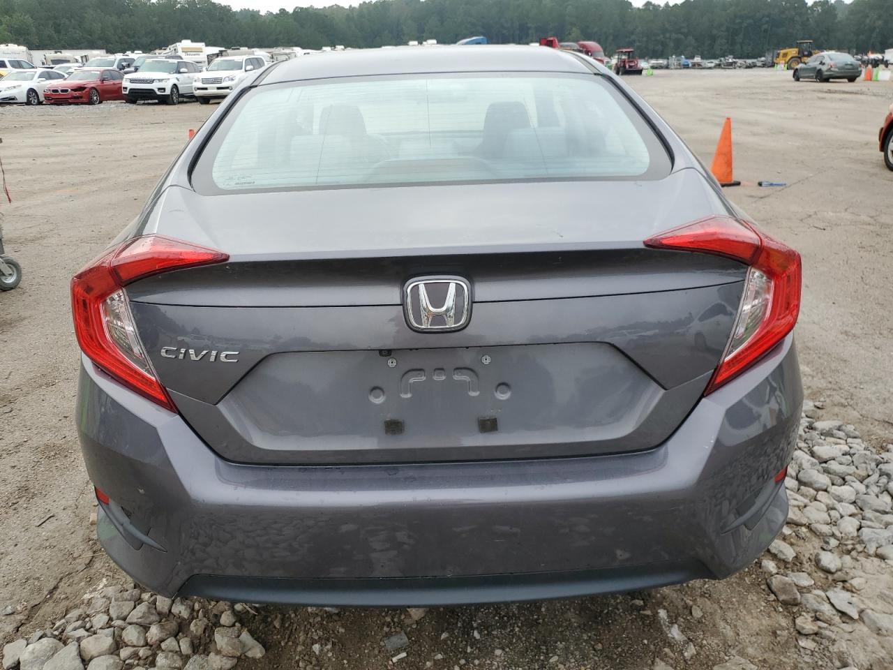 2HGFC2F58JH595954 2018 Honda Civic Lx