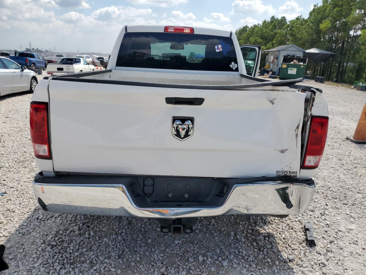 2019 Ram 1500 Classic Tradesman VIN: 1C6RR6FG2KS586932 Lot: 72531454