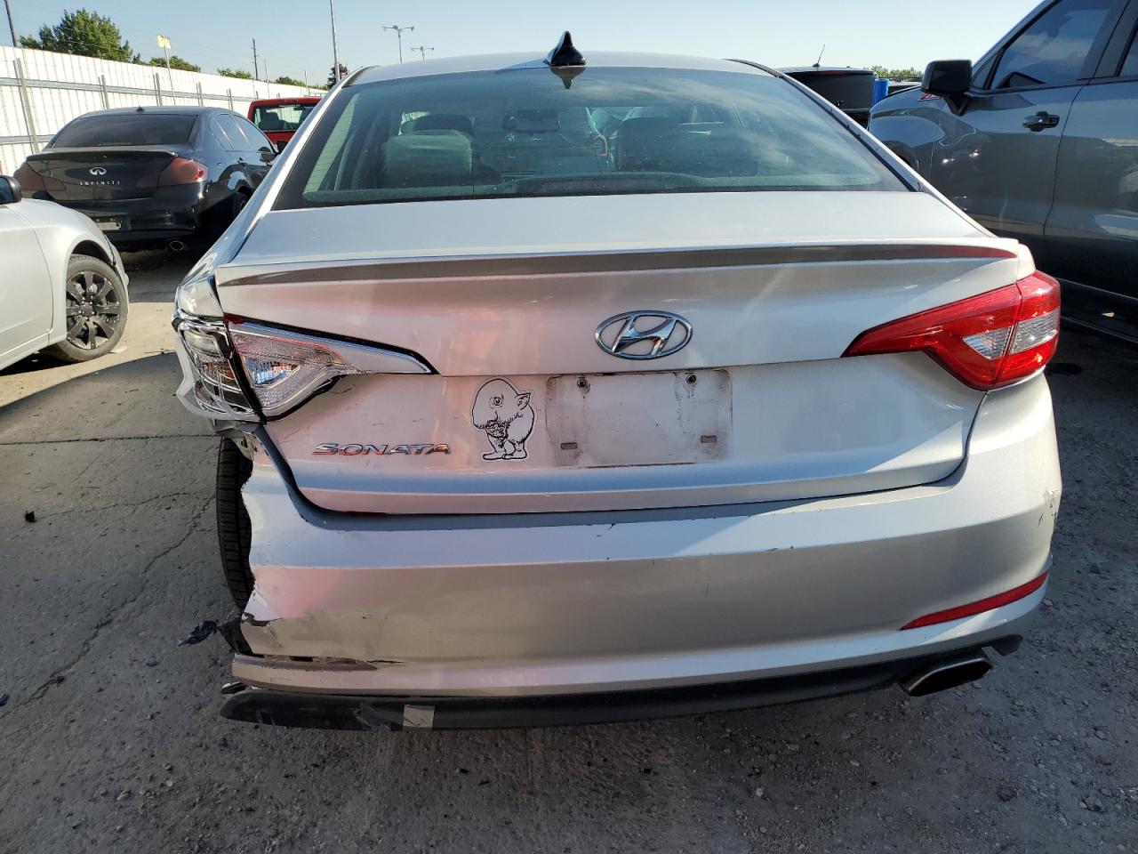 2016 Hyundai Sonata Se VIN: 5NPE24AF3GH282450 Lot: 70724604