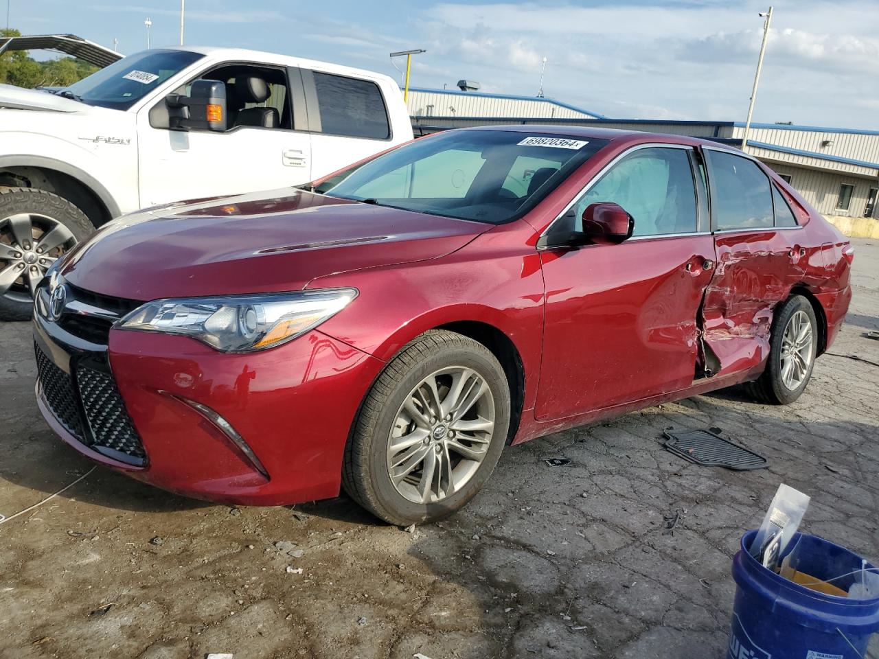 VIN 4T1BF1FK3HU792540 2017 TOYOTA CAMRY no.1