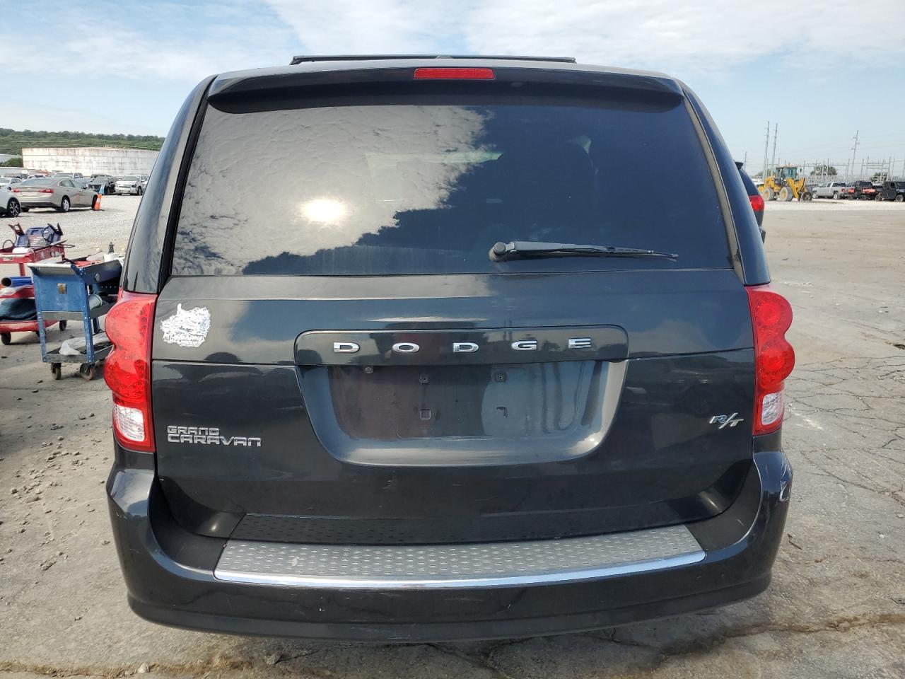2013 Dodge Grand Caravan R/T VIN: 2C4RDGEG2DR752580 Lot: 70311804