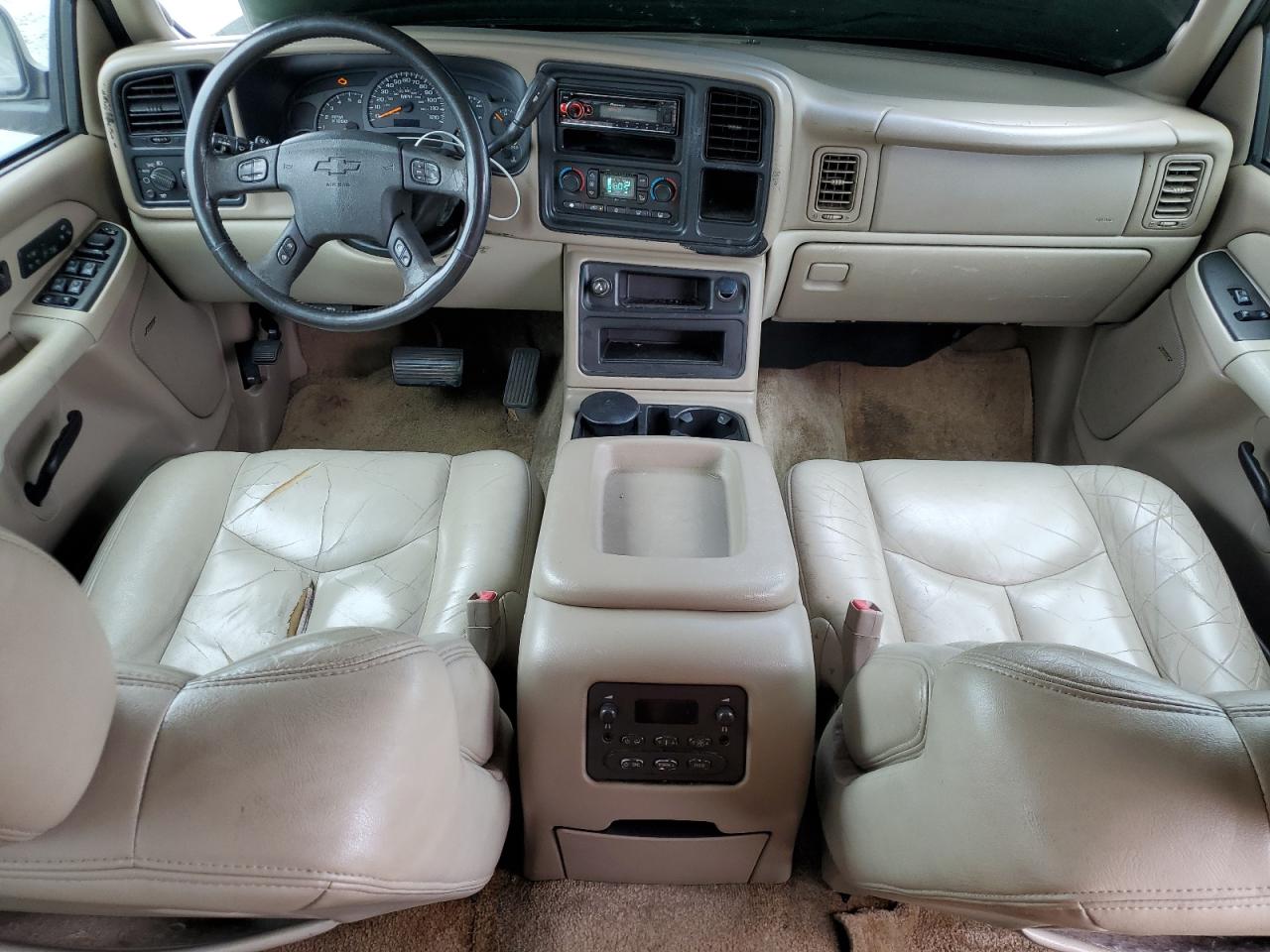 2003 Chevrolet Tahoe - Image 8