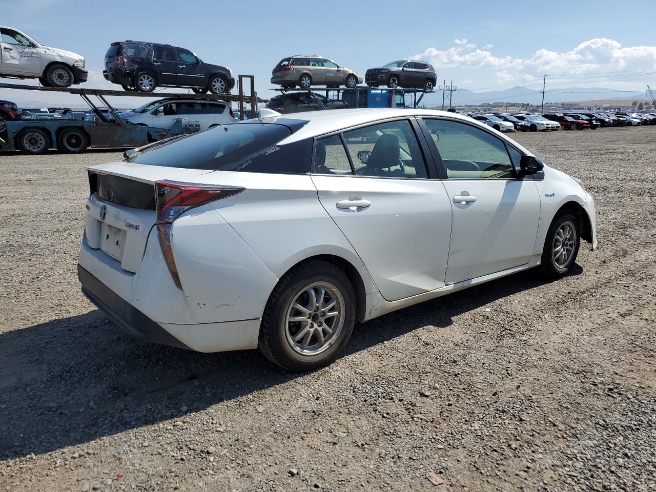 2016 Toyota Prius - Image 3