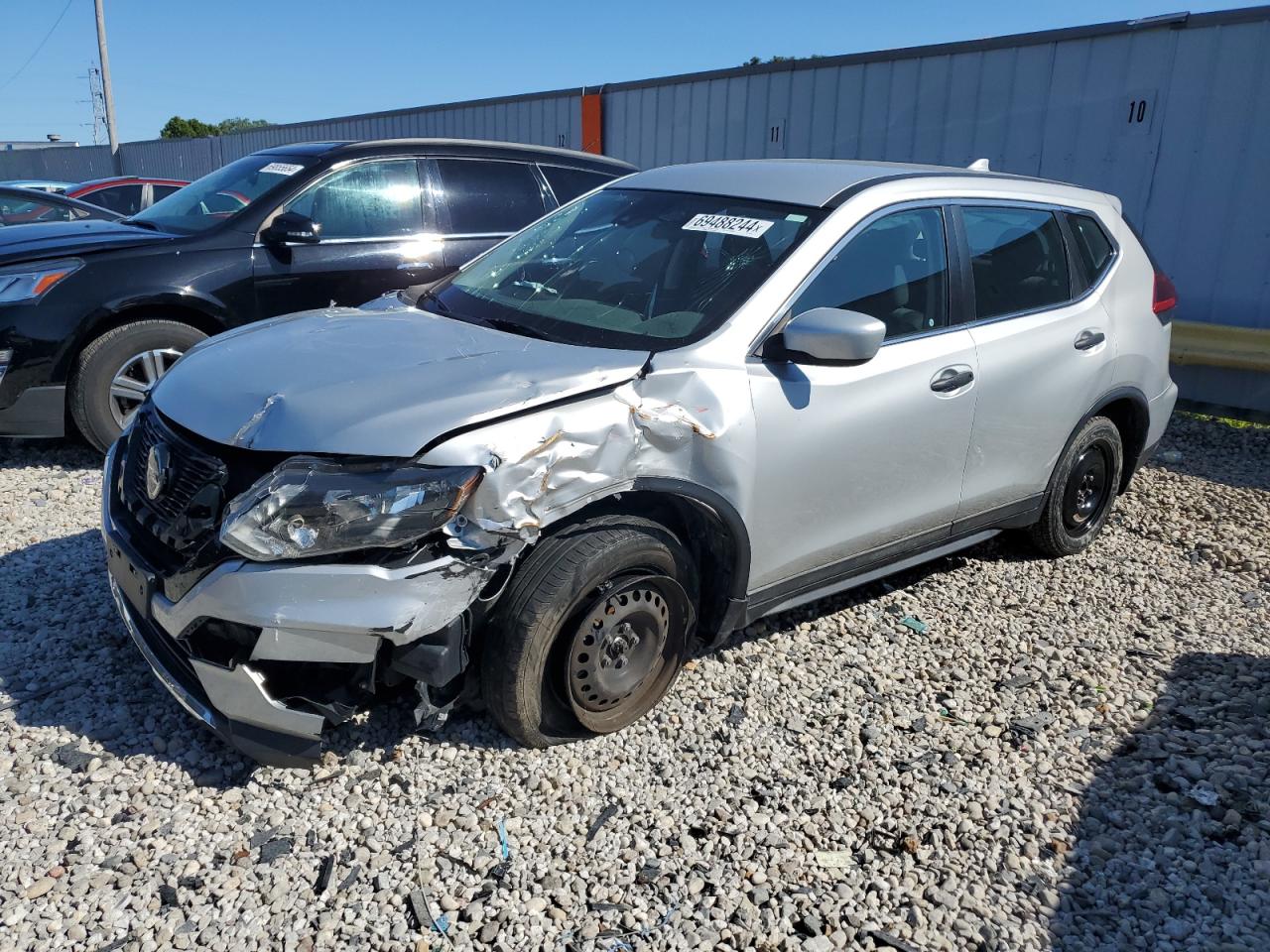 5N1AT2MT1KC746787 2019 NISSAN ROGUE - Image 1