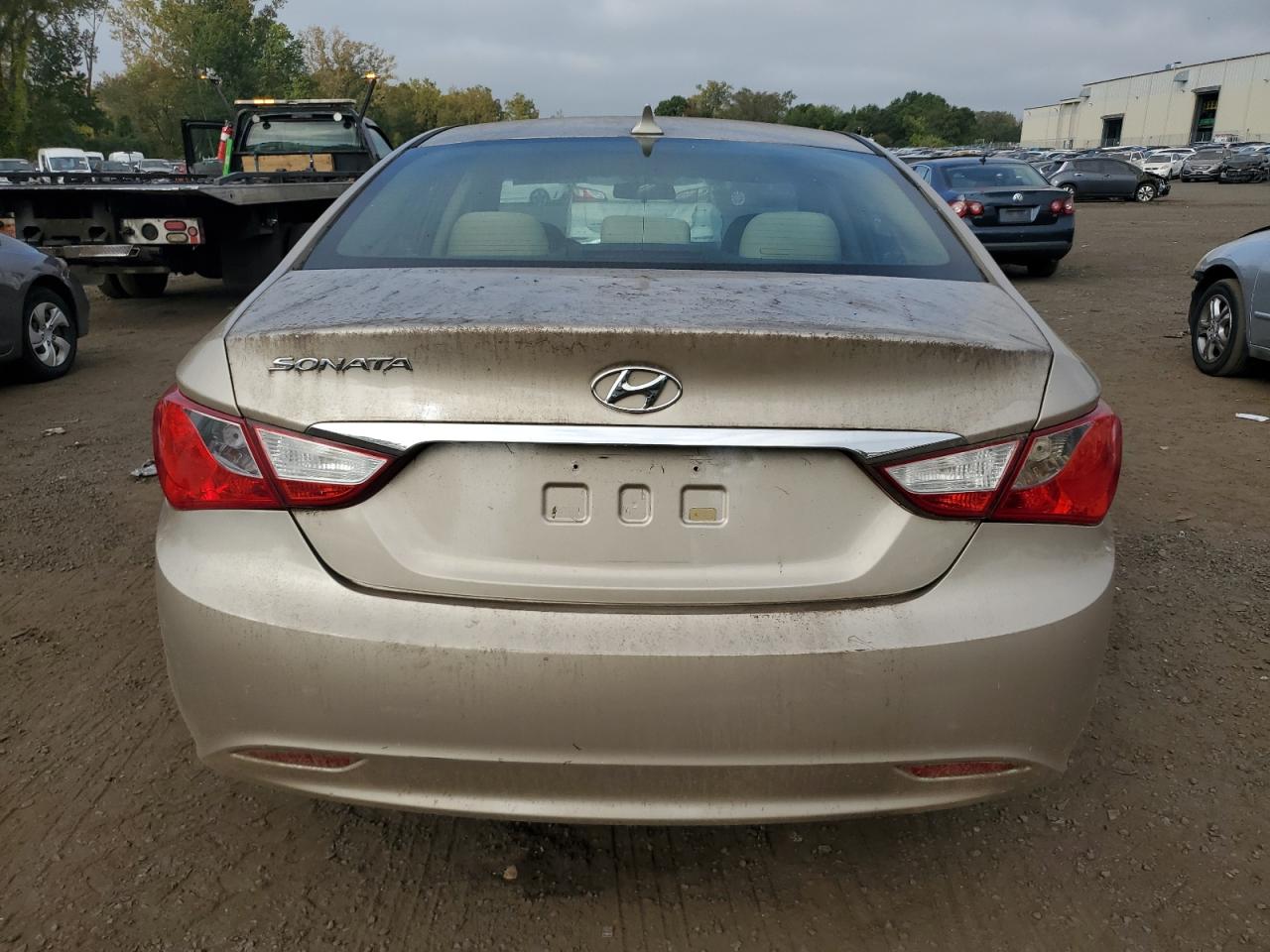 5NPEB4AC0BH273557 2011 Hyundai Sonata Gls