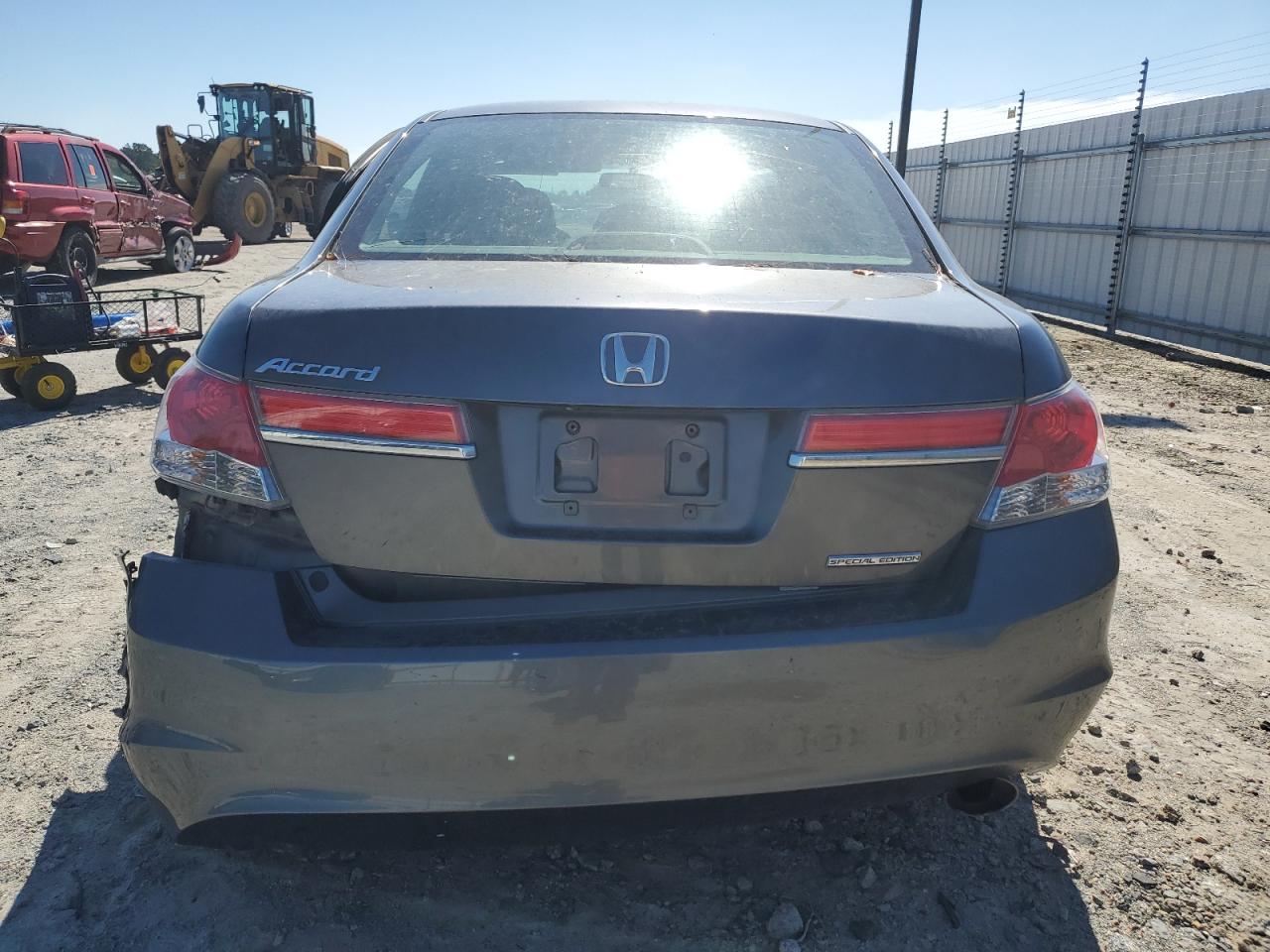 1HGCP2F64BA060250 2011 Honda Accord Se