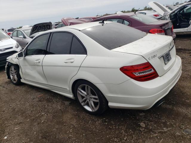 Sedans MERCEDES-BENZ C-CLASS 2012 Biały