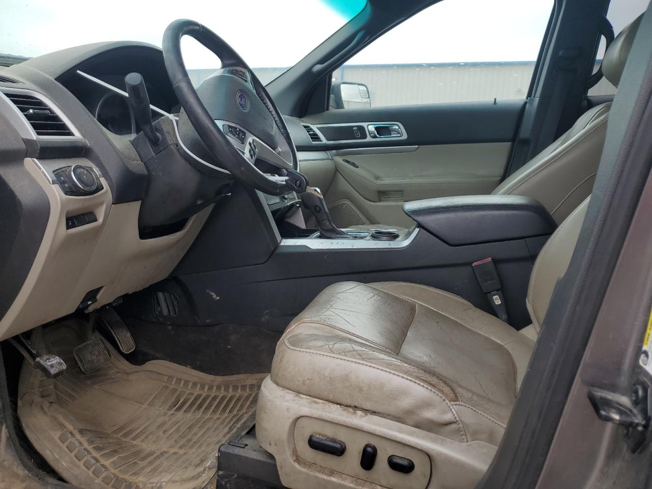 2013 Ford Explorer - Image 7