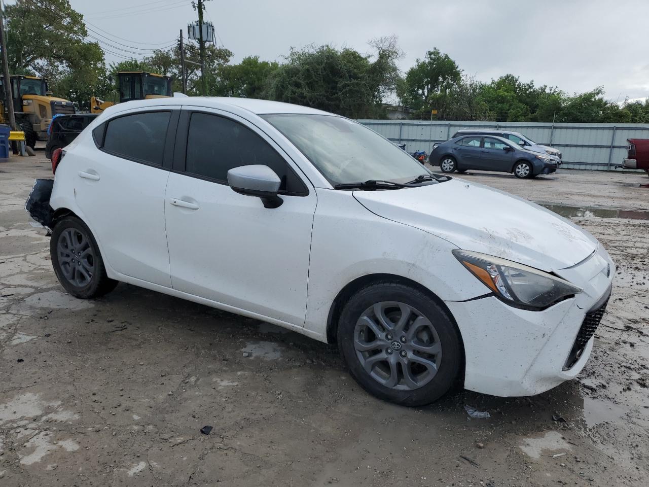 2020 Toyota Yaris - Image 4