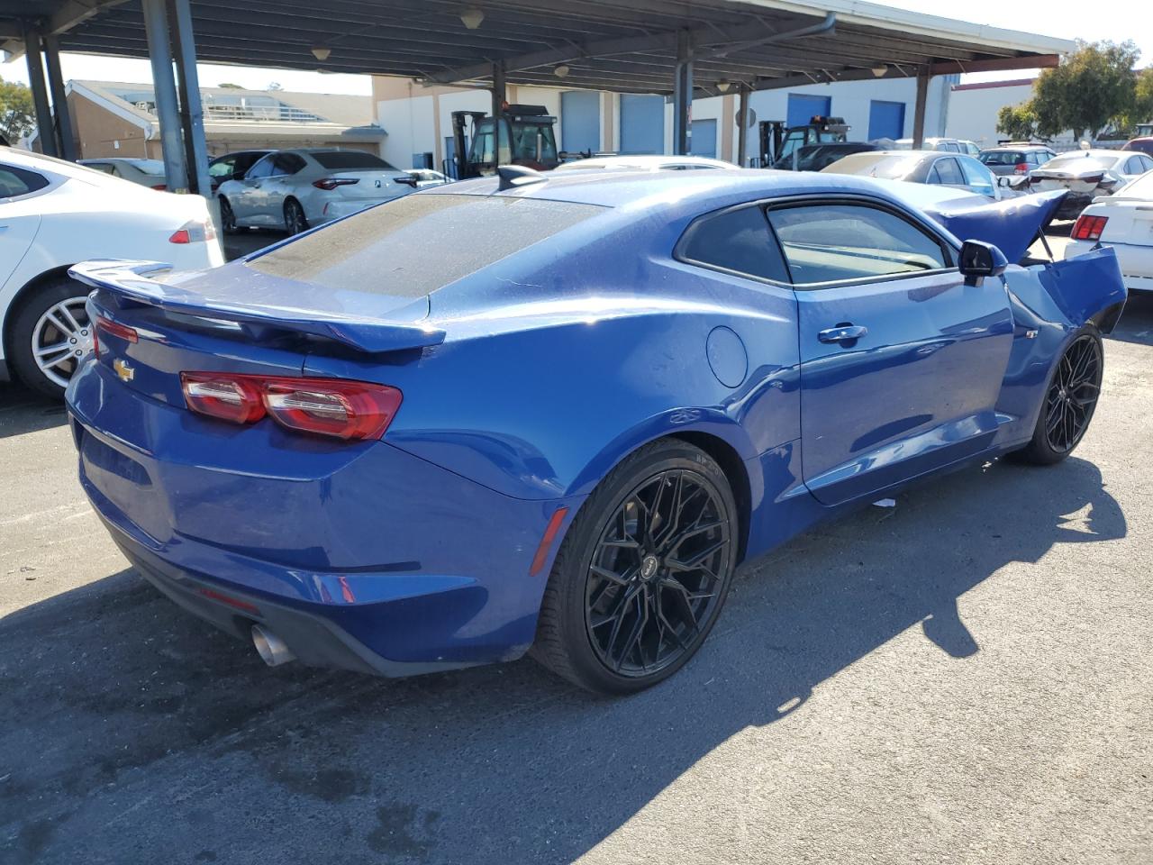 2021 Chevrolet Camaro - Image 3
