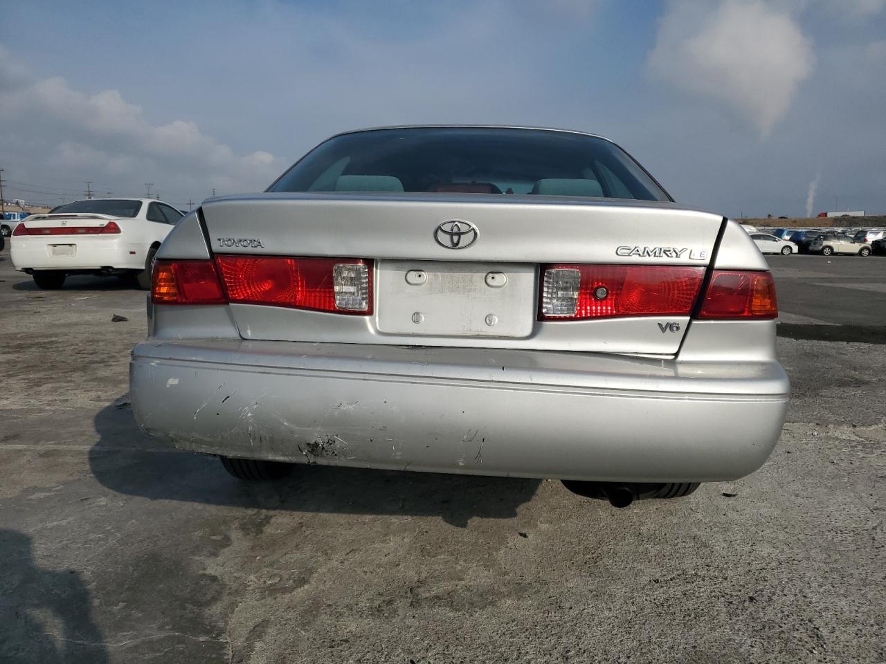 JT2BF22K8Y0288064 2000 Toyota Camry Ce