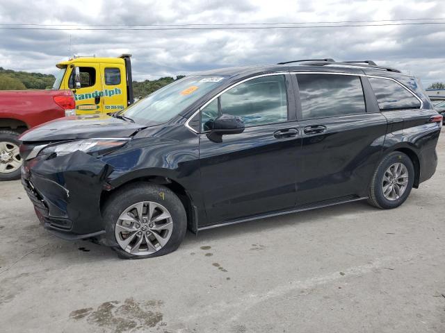 2022 Toyota Sienna Le