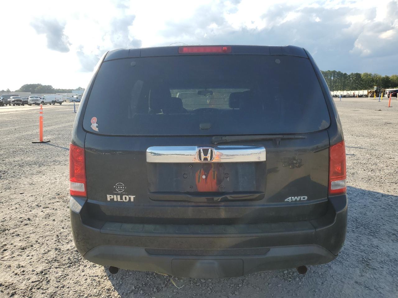 2012 Honda Pilot Lx VIN: 5FNYF4H22CB084942 Lot: 73098774