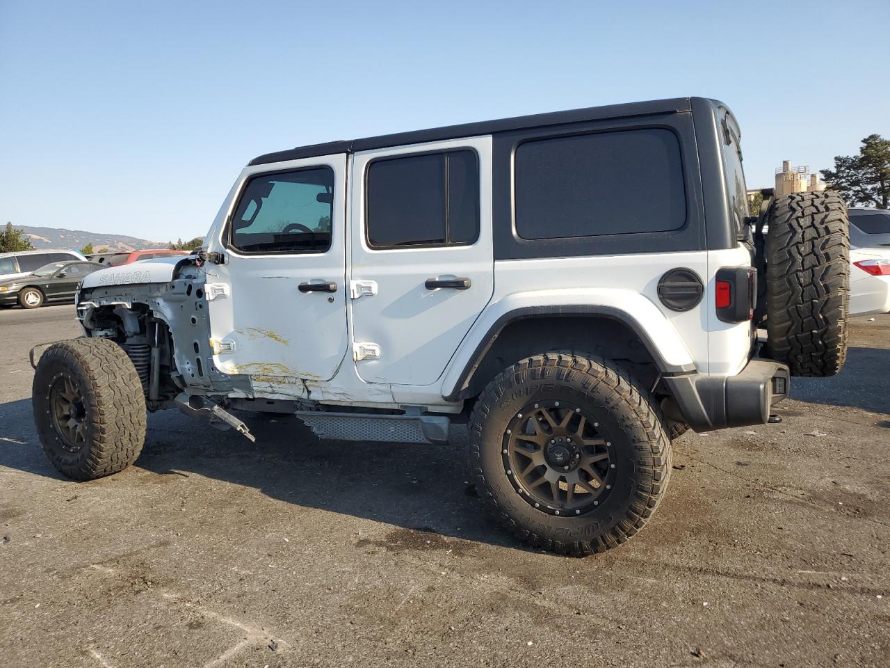 2019 Jeep Wrangler Unlimited Sahara VIN: 1C4HJXEG2KW528525 Lot: 73721664