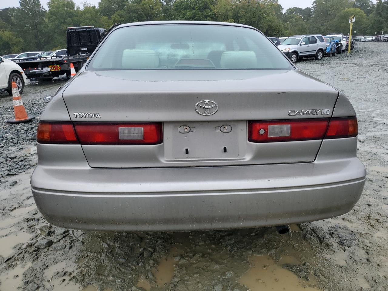 1997 Toyota Camry Ce VIN: 4T1BG22K1VU162892 Lot: 70826954