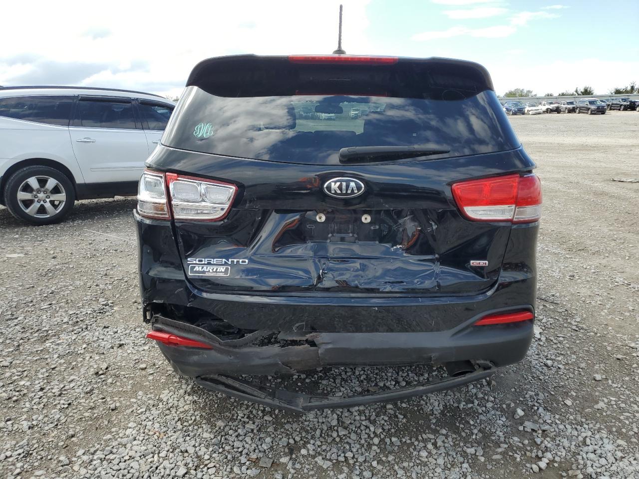 5XYPG4A36JG338394 2018 Kia Sorento Lx