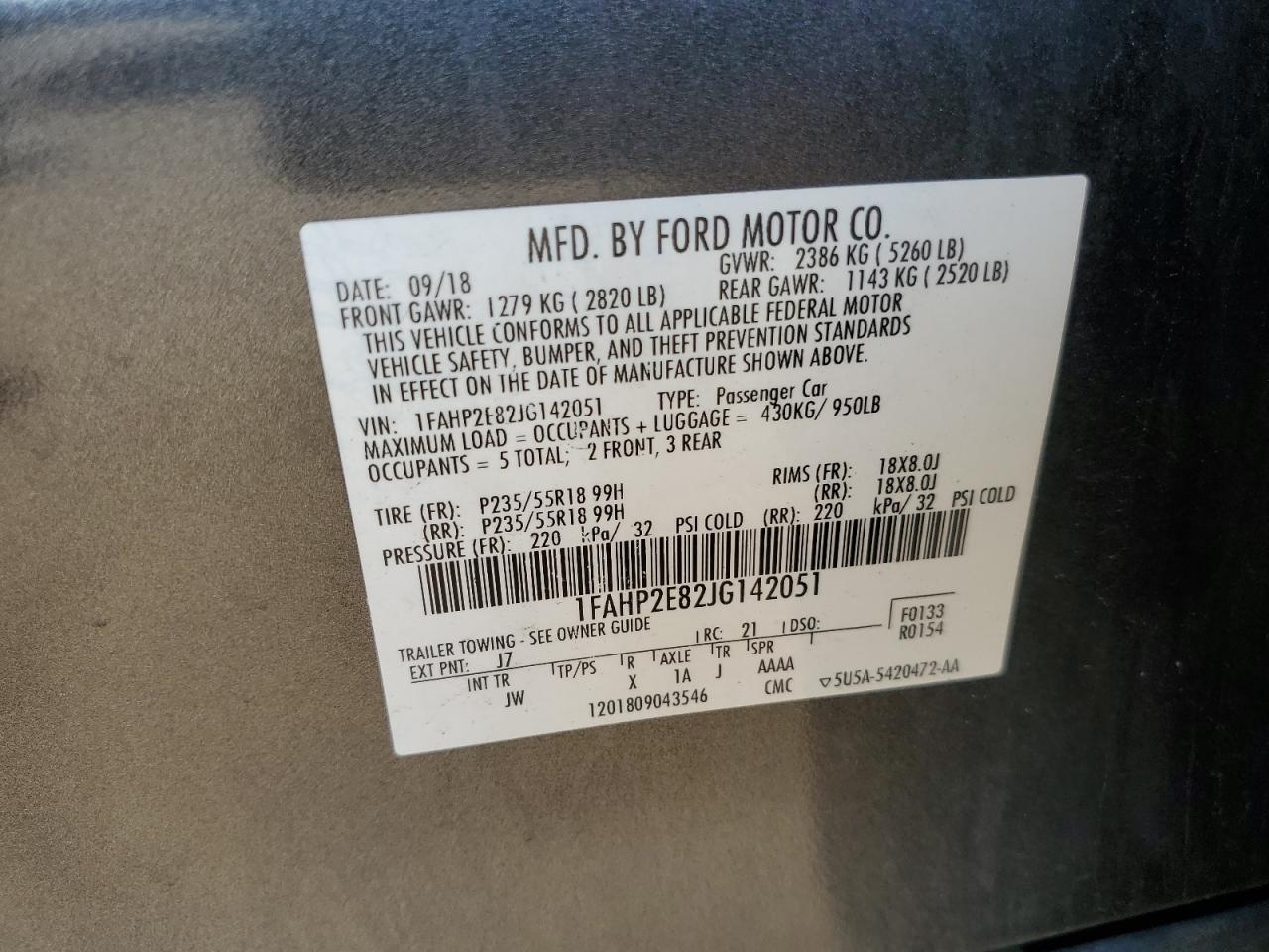 1FAHP2E82JG142051 2018 Ford Taurus Sel