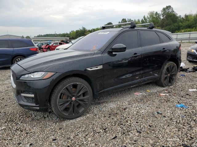 2017 Jaguar F-Pace R - Sport