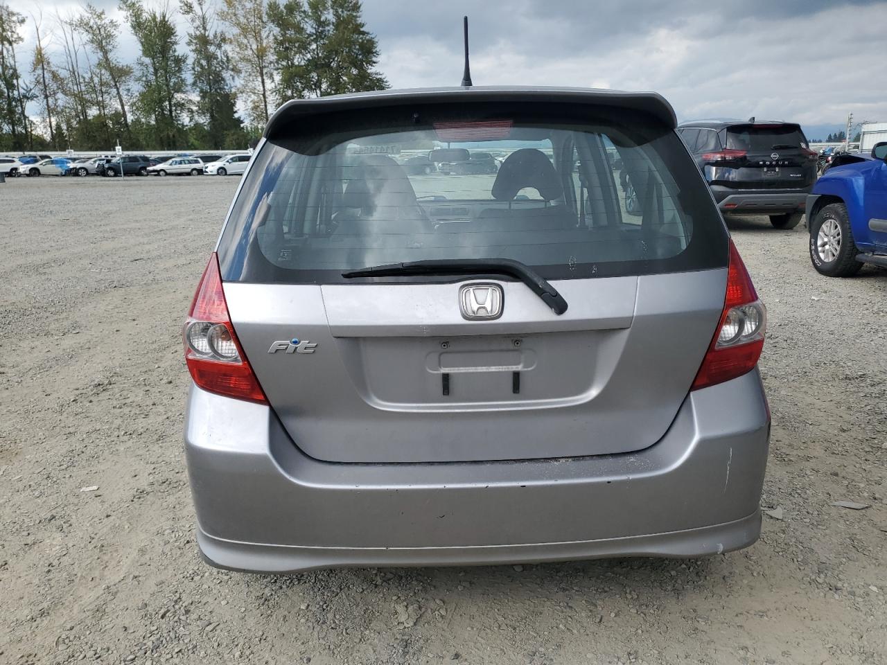 2008 Honda Fit Sport VIN: JHMGD38668S024685 Lot: 71414644