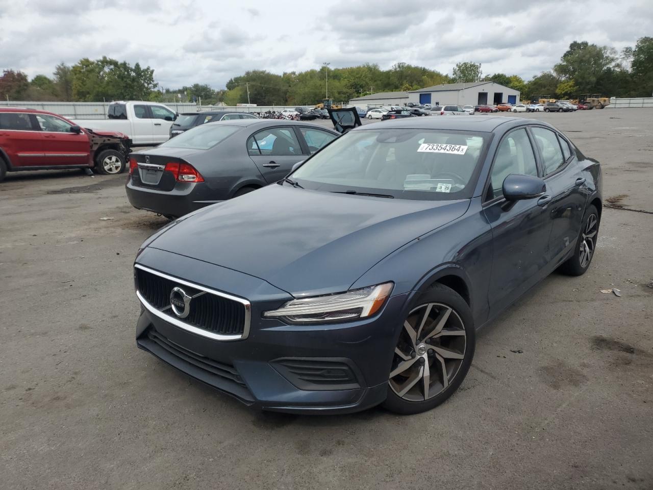 7JR102FK7LG064834 2020 VOLVO S60 - Image 1