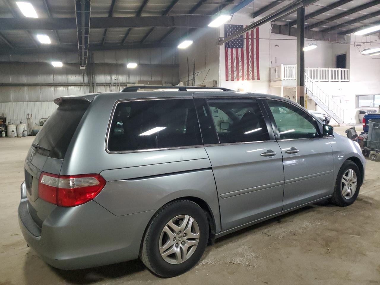 2007 Honda Odyssey - Image 3