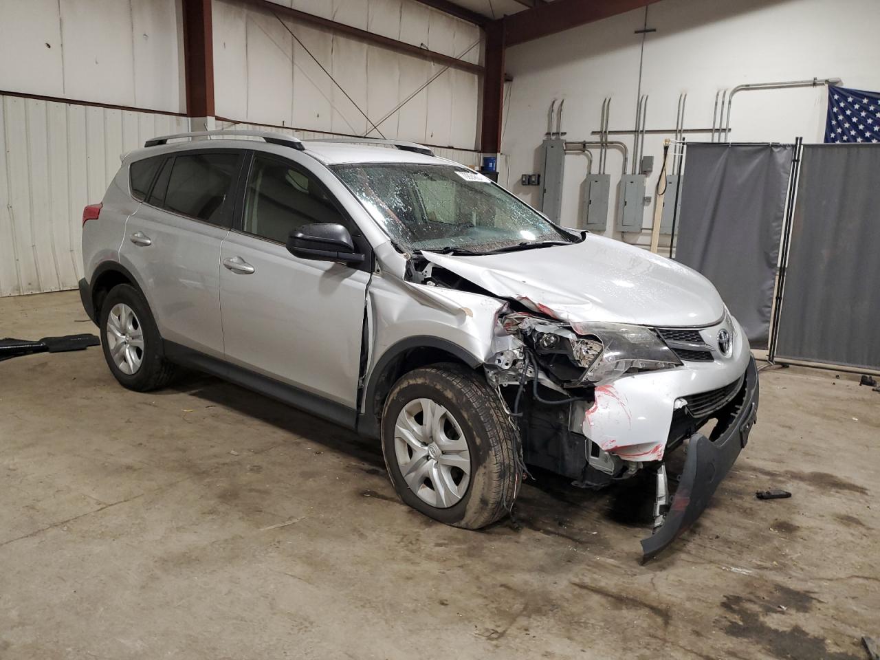 VIN JTMBFREV0FD164771 2015 TOYOTA RAV4 no.4