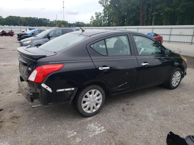  NISSAN VERSA 2015 Czarny