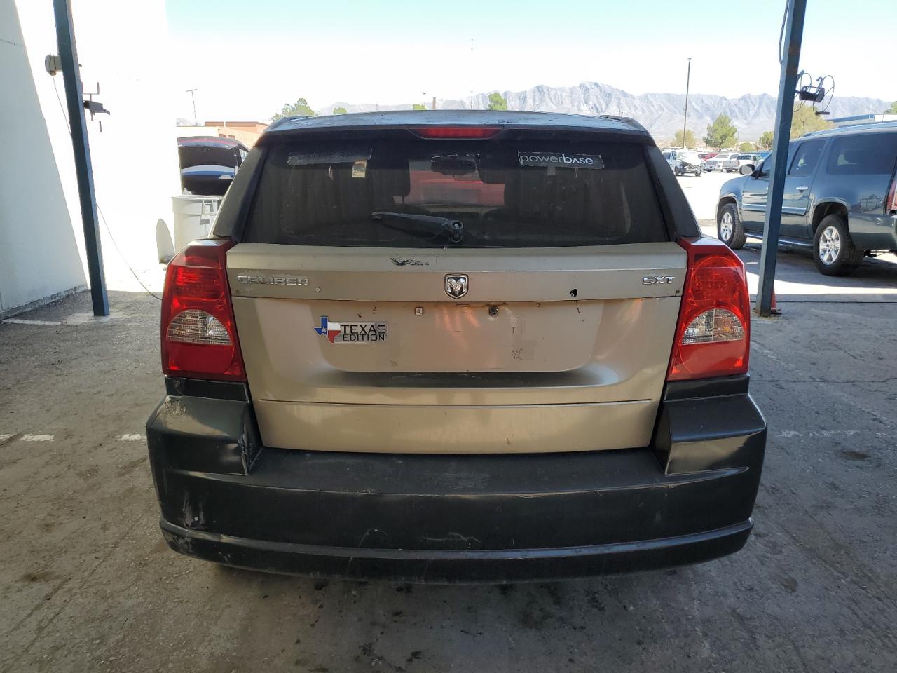 1B3HB48B47D115618 2007 Dodge Caliber Sxt