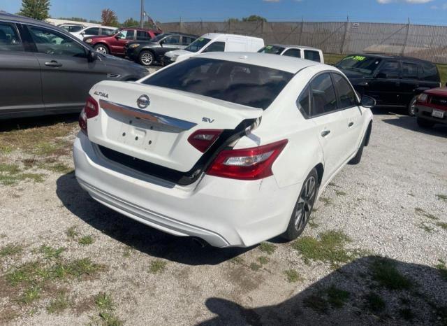  NISSAN ALTIMA 2018 White