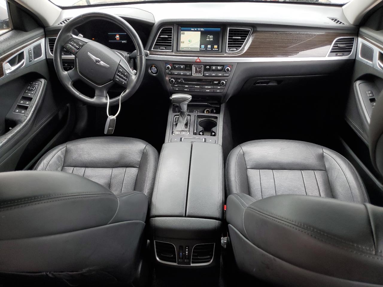 KMHGN4JE9JU263871 2018 Genesis G80 Base