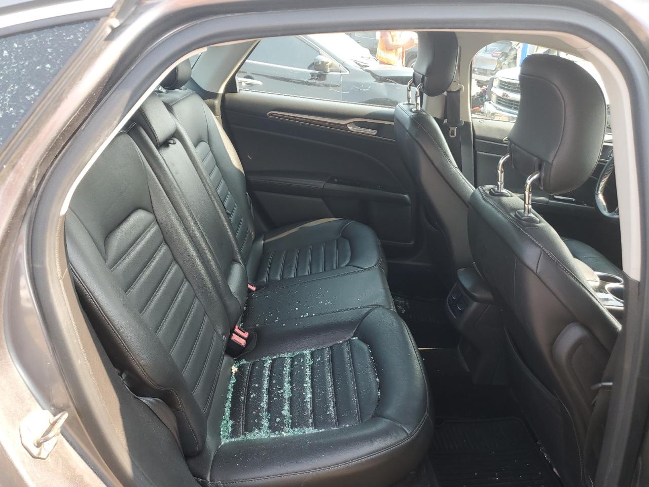 2013 Ford Fusion - Image 10