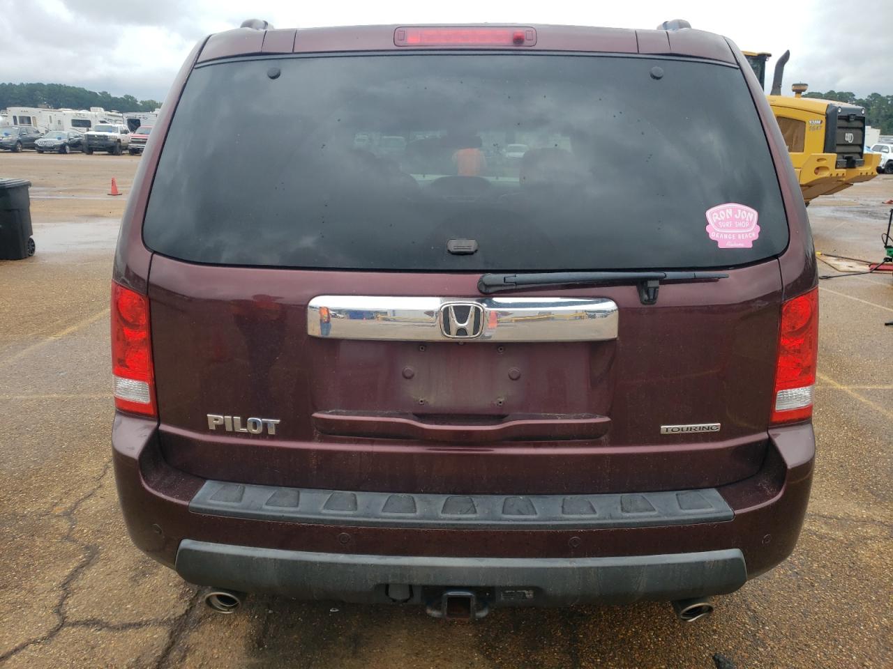 5FNYF3H99BB035100 2011 Honda Pilot Touring