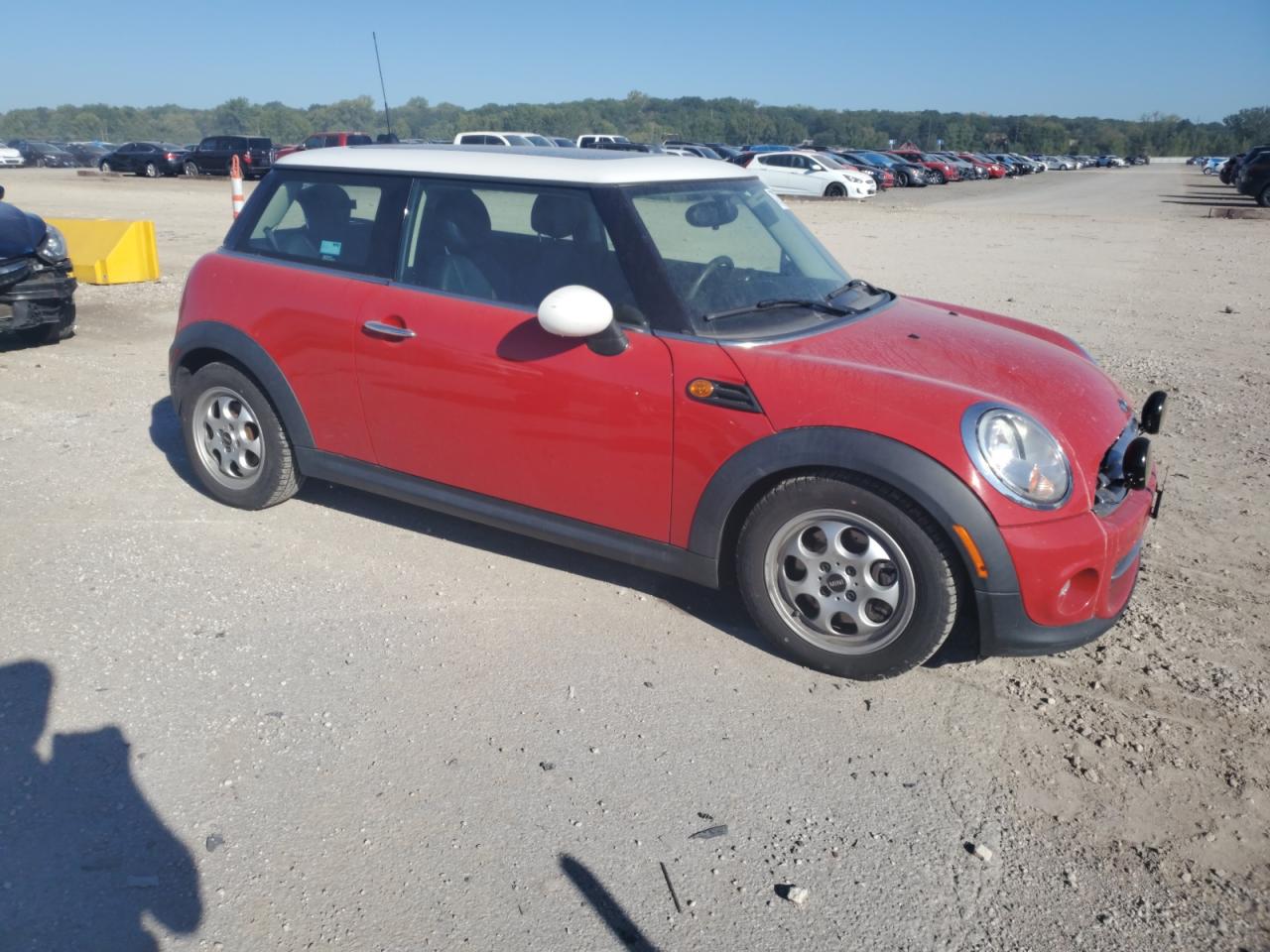 2013 MINI Cooper - Image 4