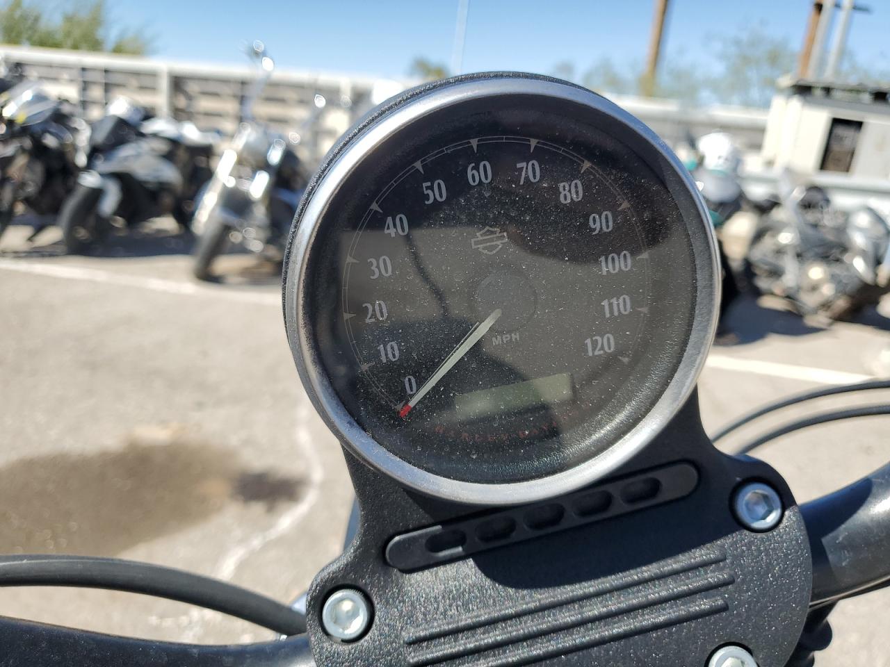 2017 Harley-Davidson Xl883 Iron 883 VIN: 1HD4LE21XHC433295 Lot: 72266064