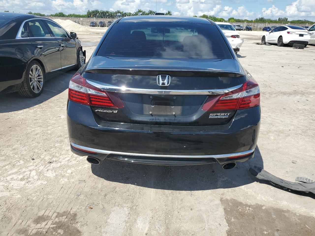 1HGCR2F10HA166752 2017 Honda Accord Sport Special Edition