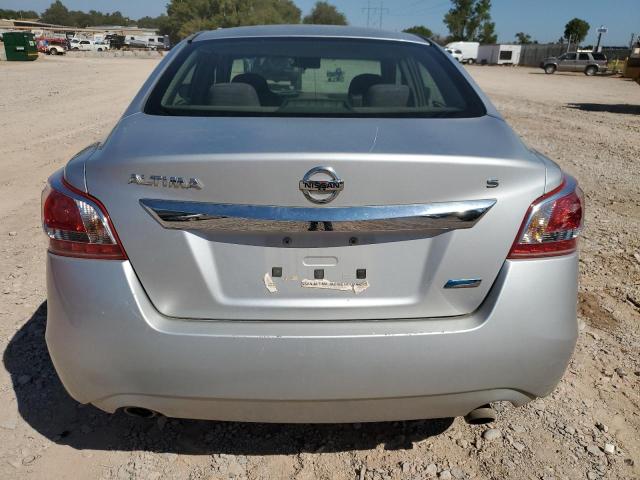 Sedans NISSAN ALTIMA 2013 Srebrny