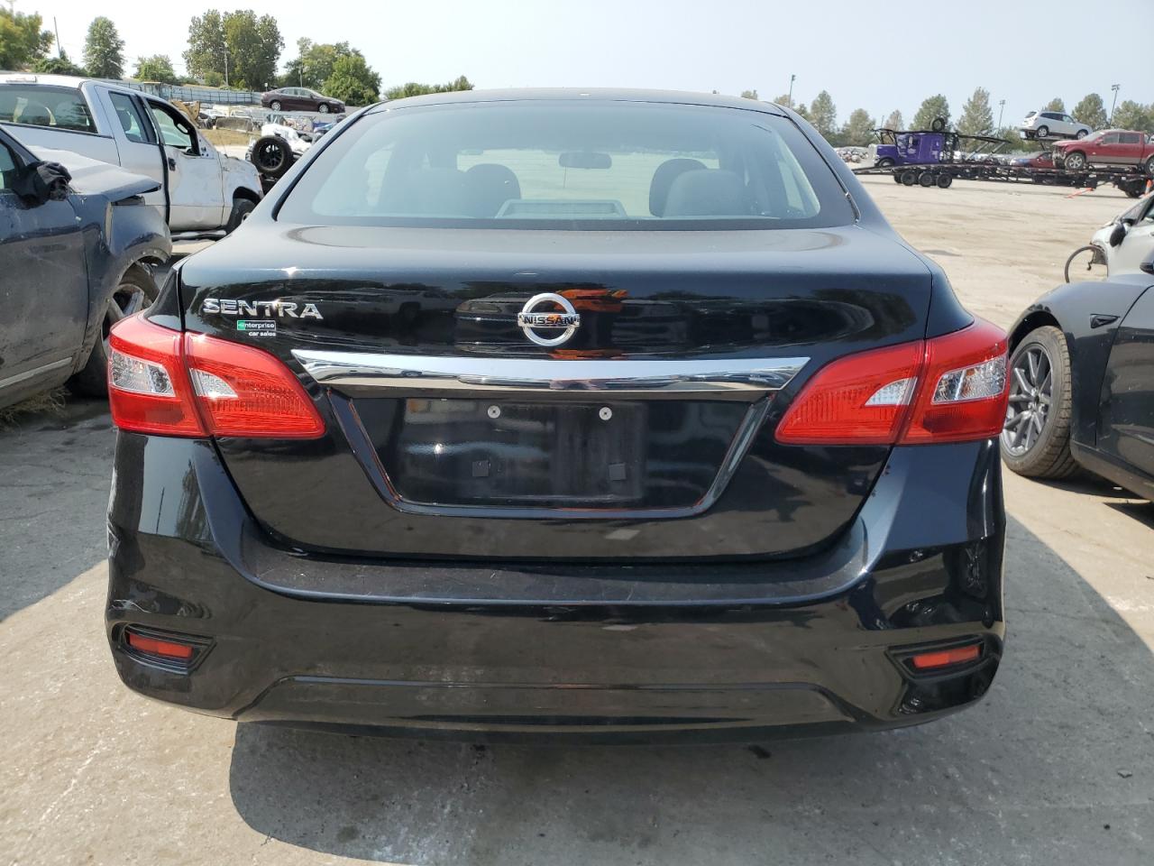 3N1AB7AP4JY273195 2018 Nissan Sentra S