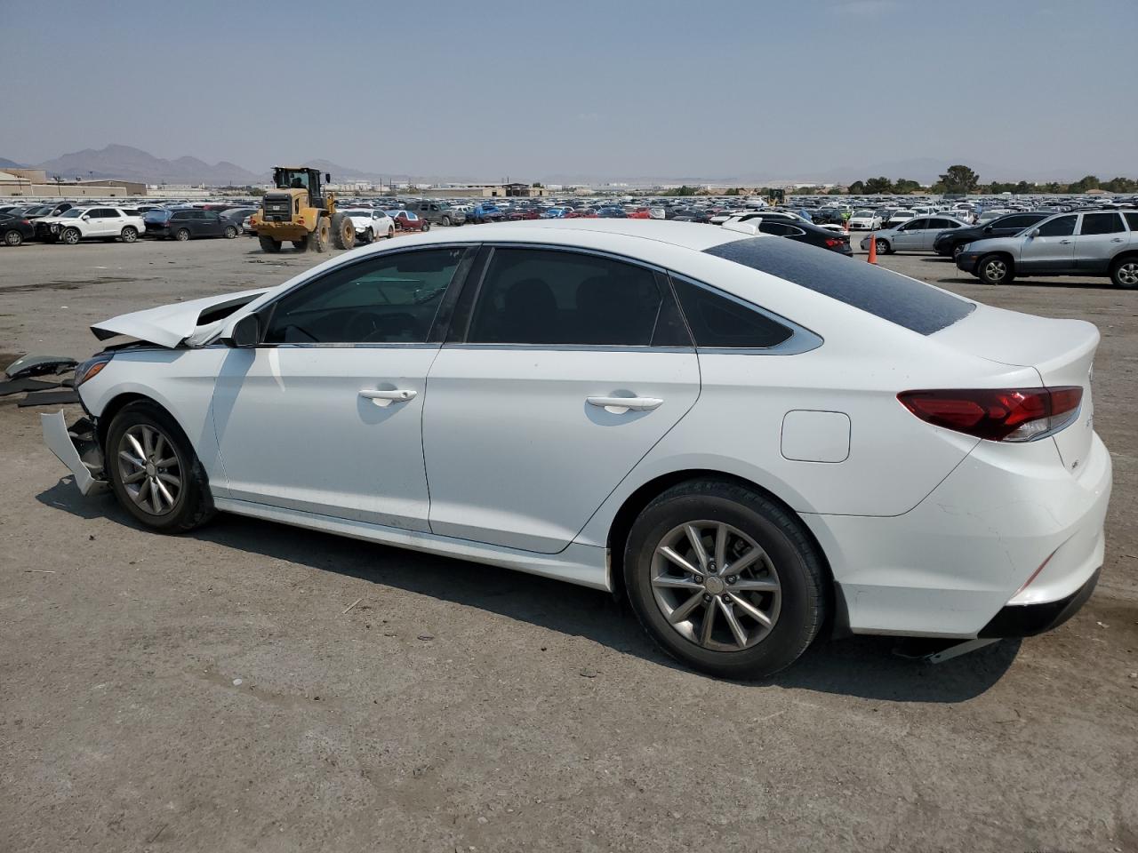 2018 Hyundai Sonata - Image 2