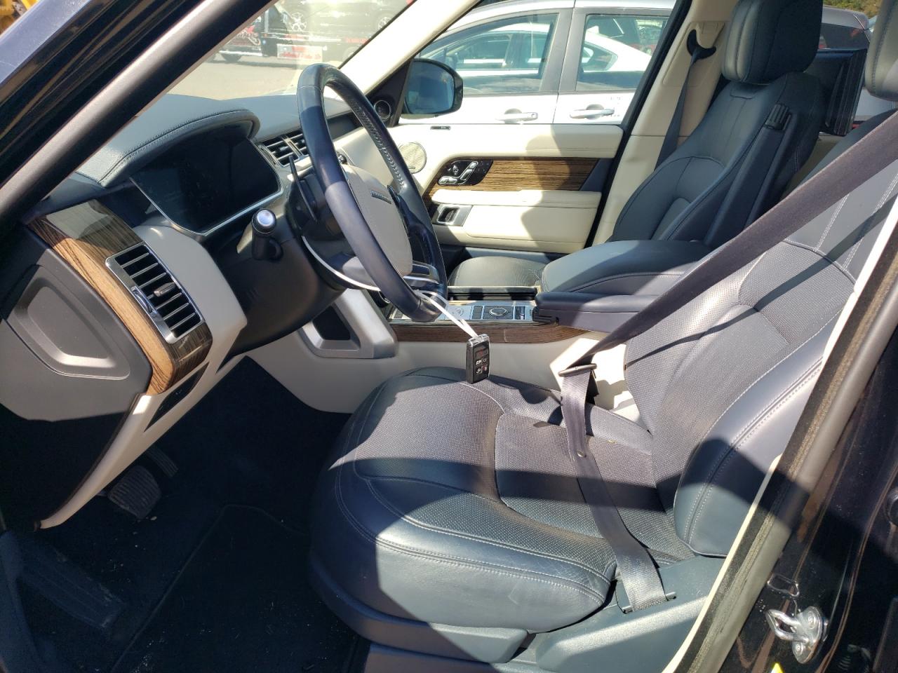 2019 Land Rover Range Rover - Image 7